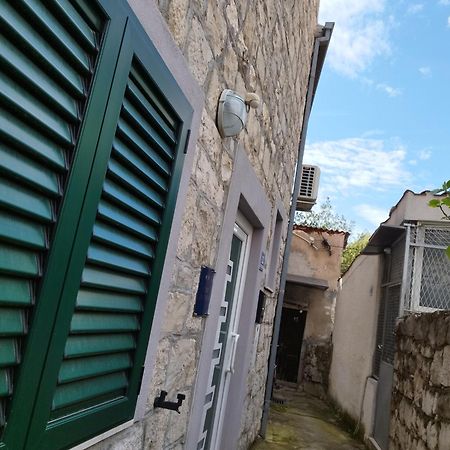 Guesthouse Lion Split Bagian luar foto