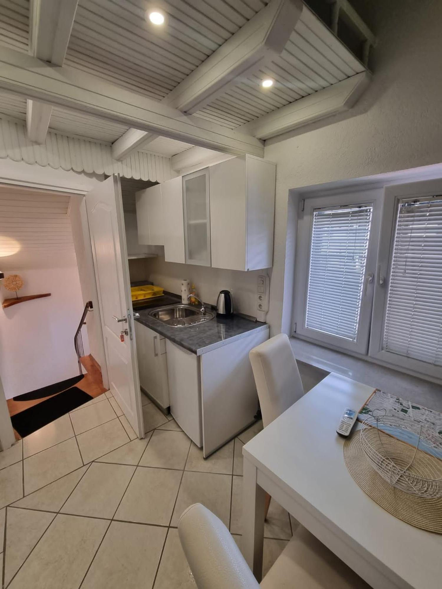 Guesthouse Lion Split Bagian luar foto