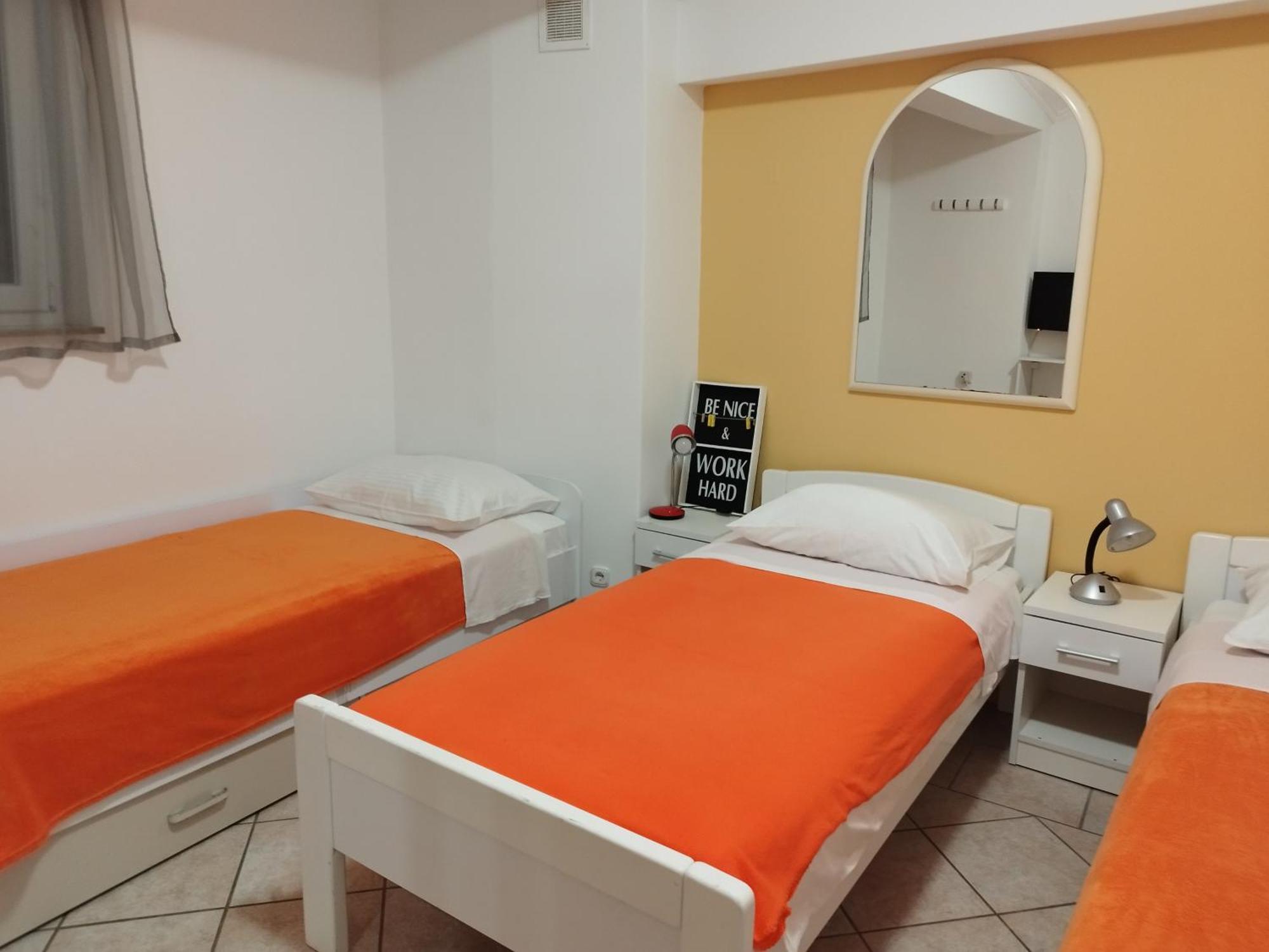Guesthouse Lion Split Bagian luar foto