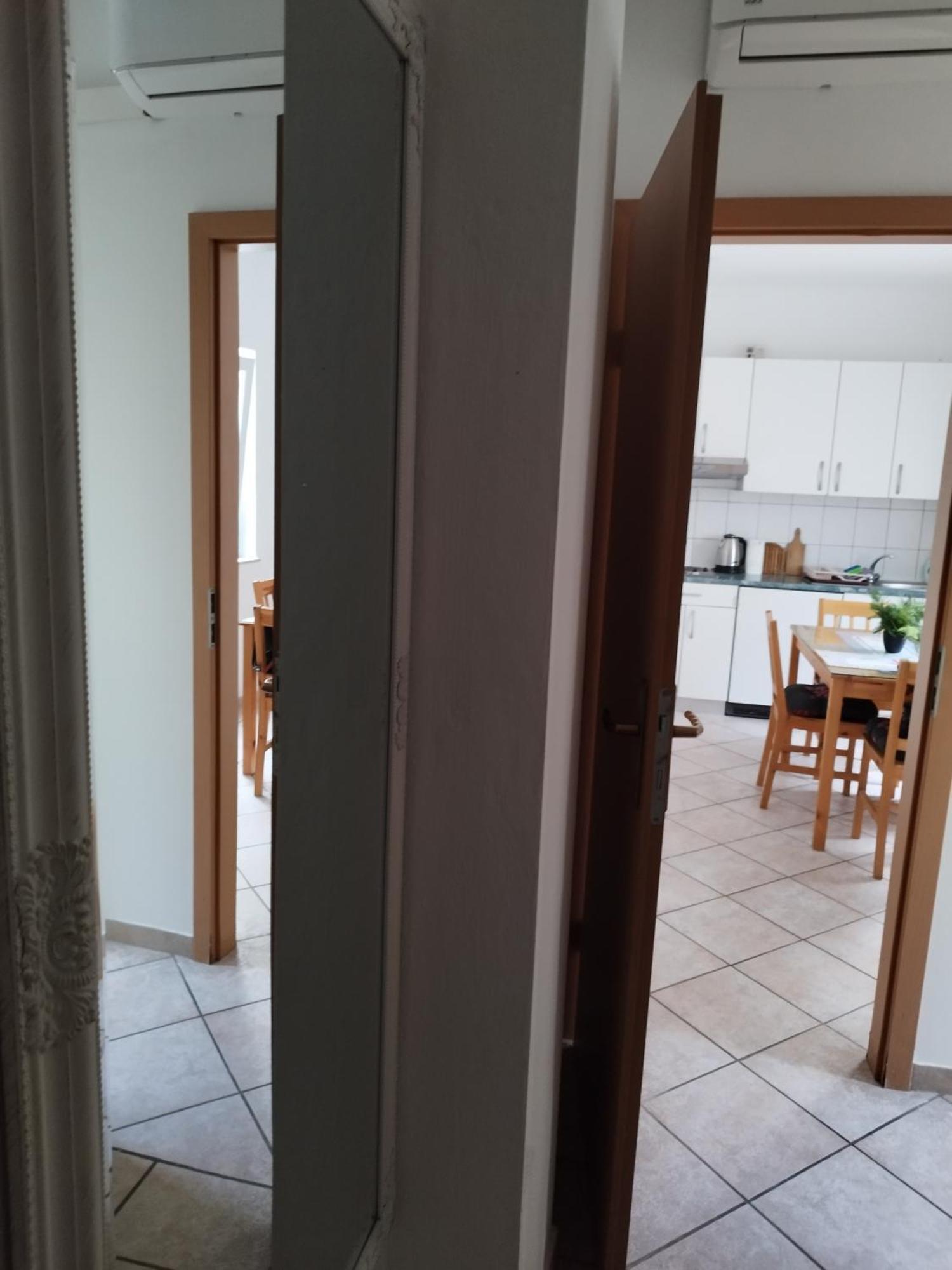 Guesthouse Lion Split Bagian luar foto